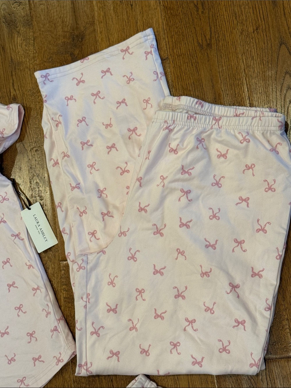 3 pc. Laura Ashley pajama set - Picture 4 of 8